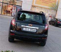 جیلی ئێم گراند X7